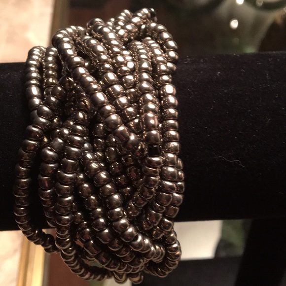 Jewelry - Picture 3 of 5